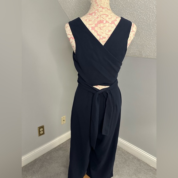 EUC J. Crew Faux Wrap Cutout Back Poplin Wide Leg Cropped Jumpsuit size 10 Navy - Picture 3 of 10